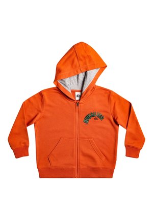 Pomarańczowa bluza z kapturem na zamek z szarym podszyciem kaptura, przednią kieszenią typu kangur, ściągaczami na mankietach oraz zielonym logo "Quiksilver" na lewej piersi.
