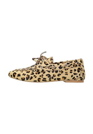 Chaussures bateau - cognac