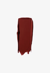 Roter Farbmuster mit einer glatten Textur, das tiefe, satte Töne und ein glänzendes Finish aufweist. Die Ränder haben eine leicht unregelmäßige Anwendung.