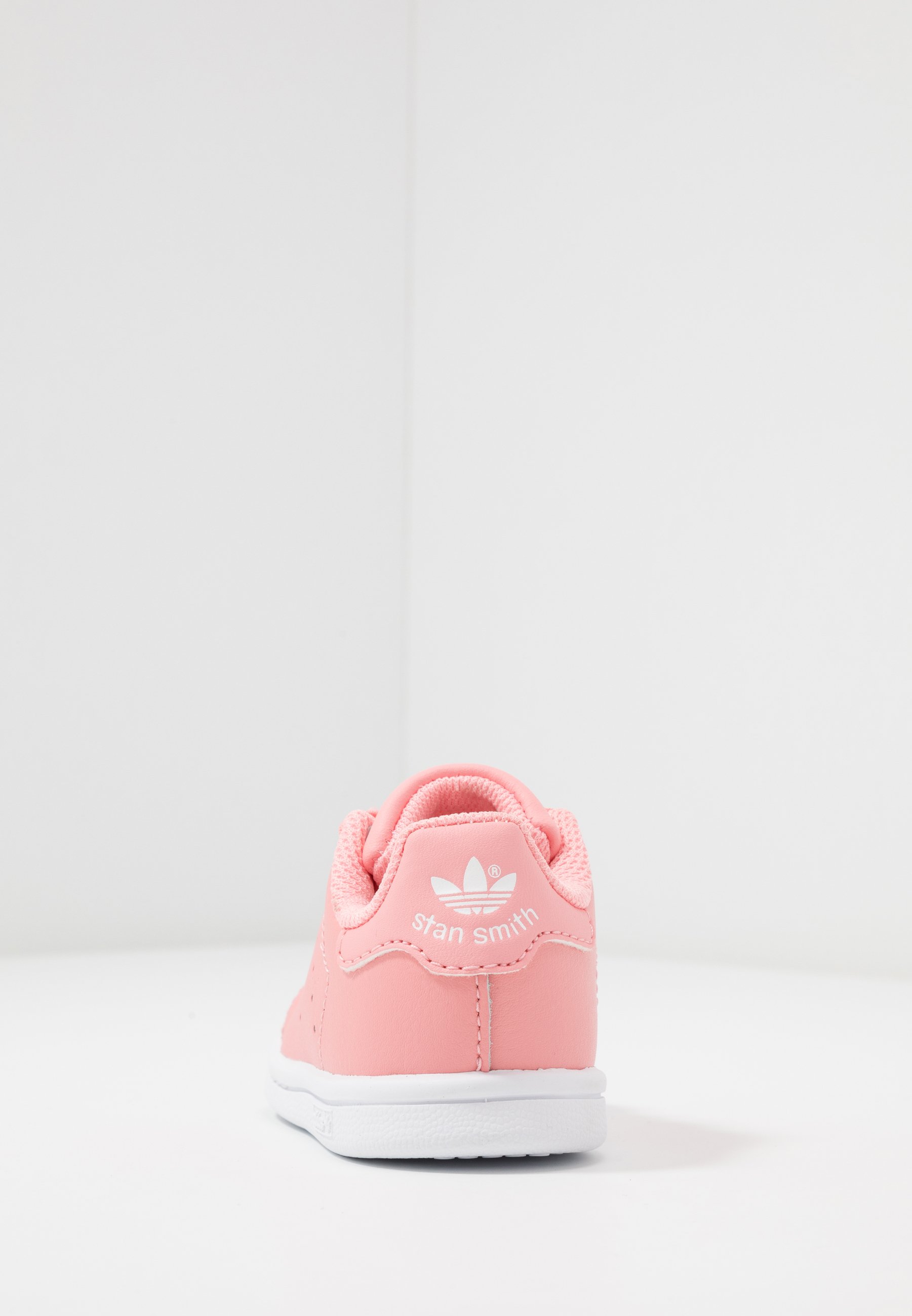 stan smith glitter rose