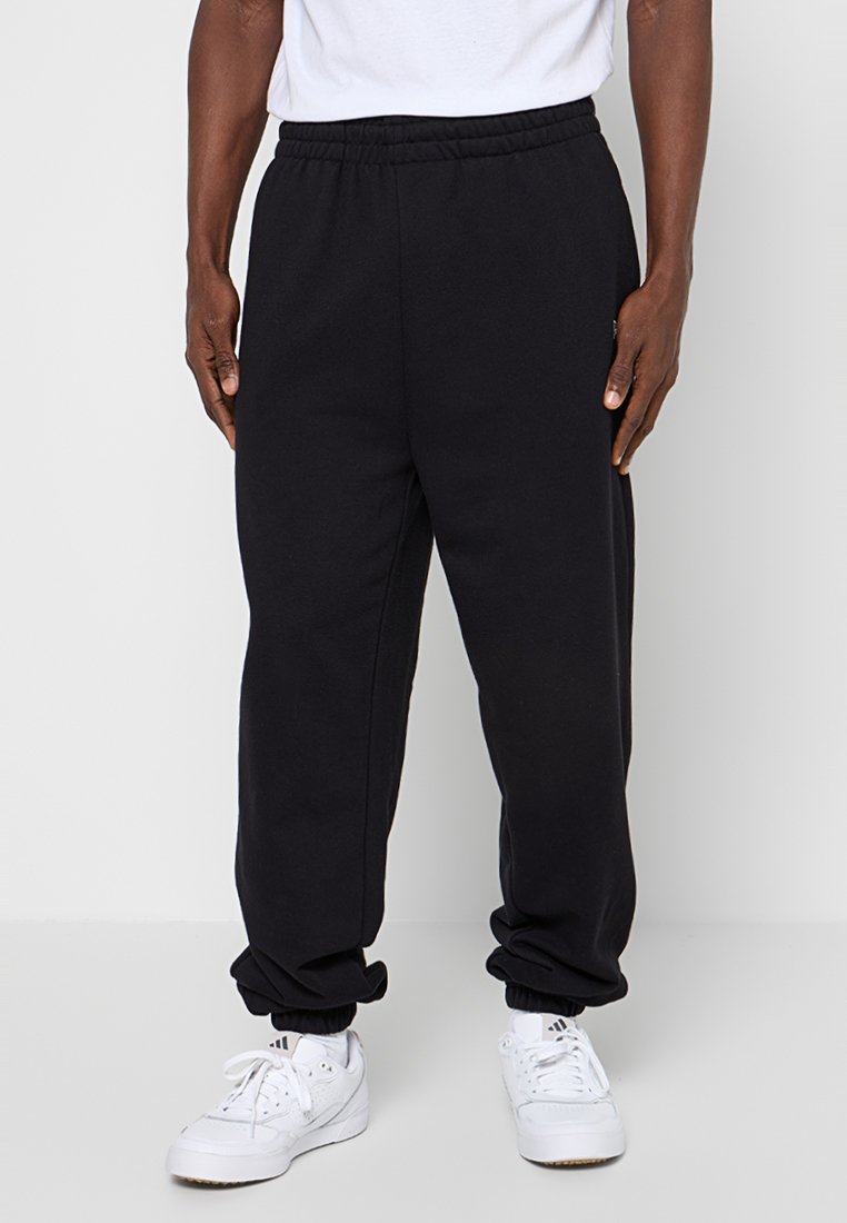 Pantalones deportivos