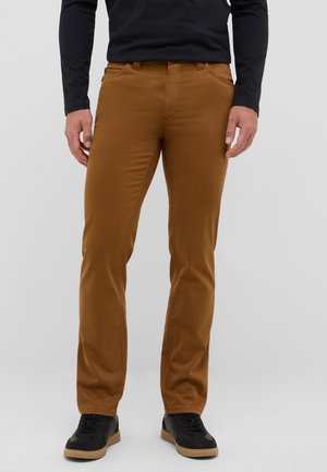 Mustang STYLE TRAMPER STRAIGHT - Trousers - rubber