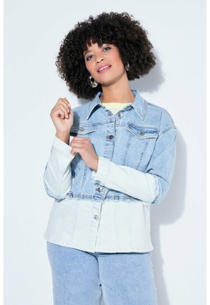 LOOSE FIT PATCHLOOK LANGARM - Spijkerjas - light blue