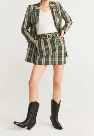 Pitkä takki - dark green