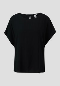 Top negro de manga corta con escote redondo y detalle de ojal en la parte posterior. Material suave y ligero con un corte holgado y relajado.