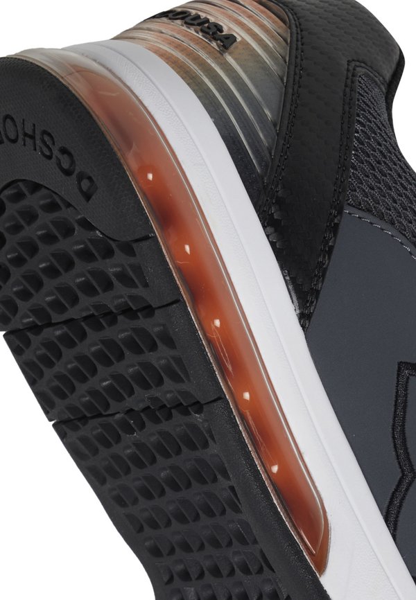 VERSATILE - Trainers2