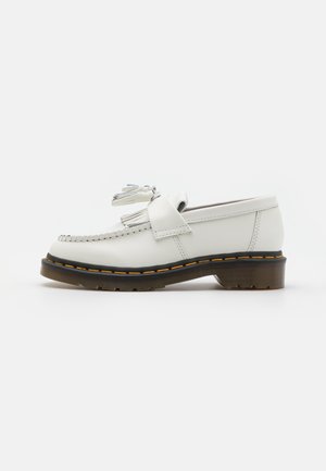 Dr. Martens Slipper - white