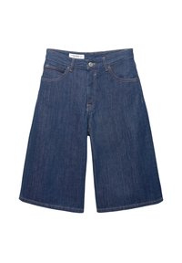 Culottes en denim avec une teinte bleu foncé, deux poches avant, braguette à glissière et coupe à jambes larges. Détails de coutures contrastées le long des coutures.