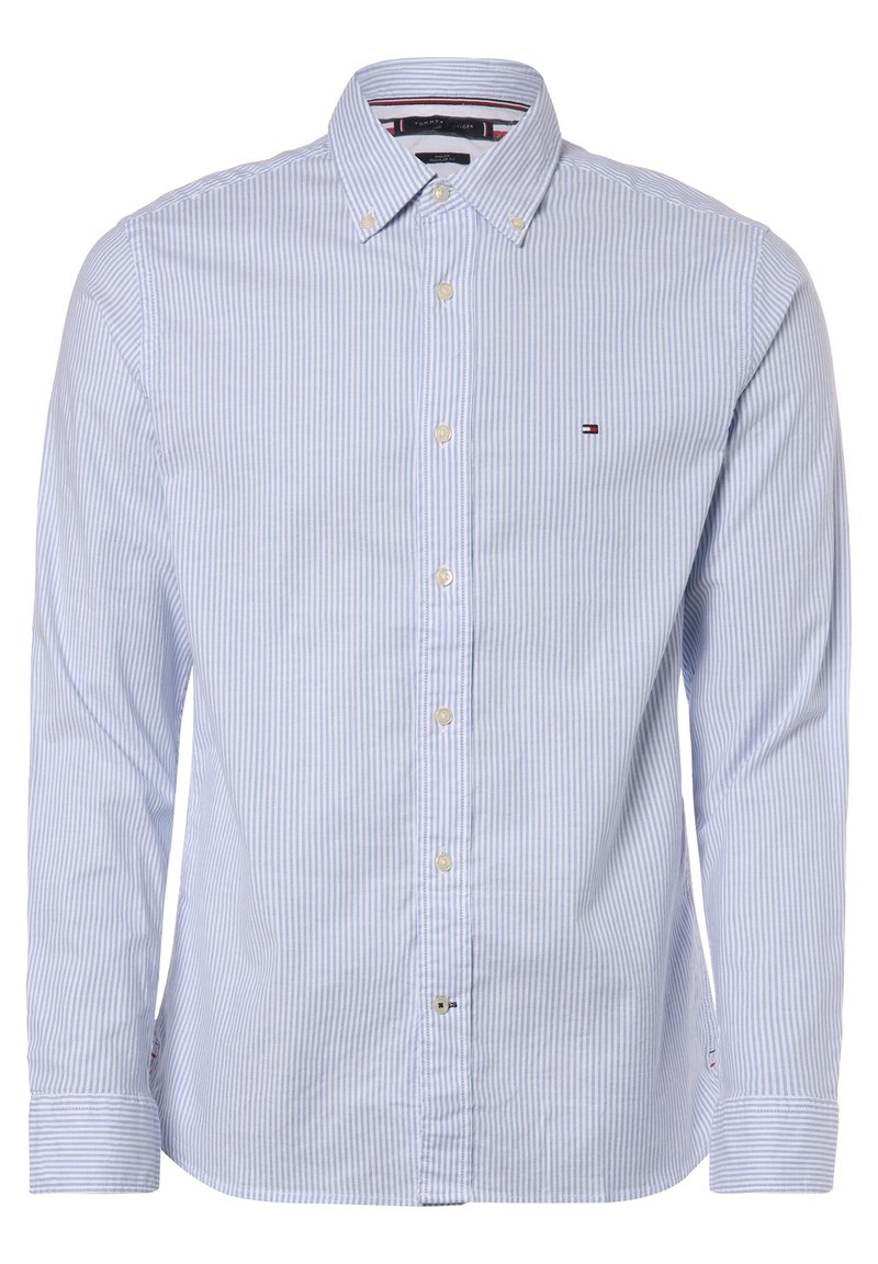 Camisa abotonada con rayas azules y blancas. Cuenta con cuello, dobladillo redondeado y logo de Tommy Hilfiger en el pecho. Hecha de algodón.