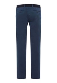 Pantalons bleu marine en tissu lisse, à jambe droite, avec deux poches arrière à fermeture par bouton. Taille élastique pour le confort.