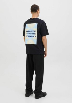 RUNDHALSAUSSCHNITT - Print T-shirt - black