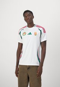 adidas Performance ADIDAS PERFORMANCE HUNGARY 24 HOME JERSEY - Nationalmannschaft - white