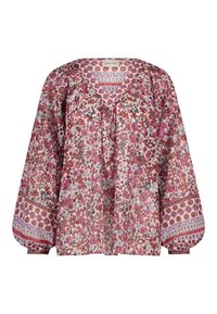 Vloeiende blouse met lange mouwen in transparante stof, voorzien van een rood en roze bloemenpatroon, V-hals en complexe randdetails op de mouwen.