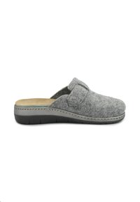 Scarpe grigie slip-on in feltro con punta rotonda, una fascia sulla parte superiore e una robusta suola in gomma nera. Presentano cuciture decorative.