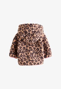 Neizbrano, brown leopard