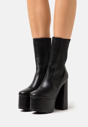 RAID, Bottes à talons hauts - black