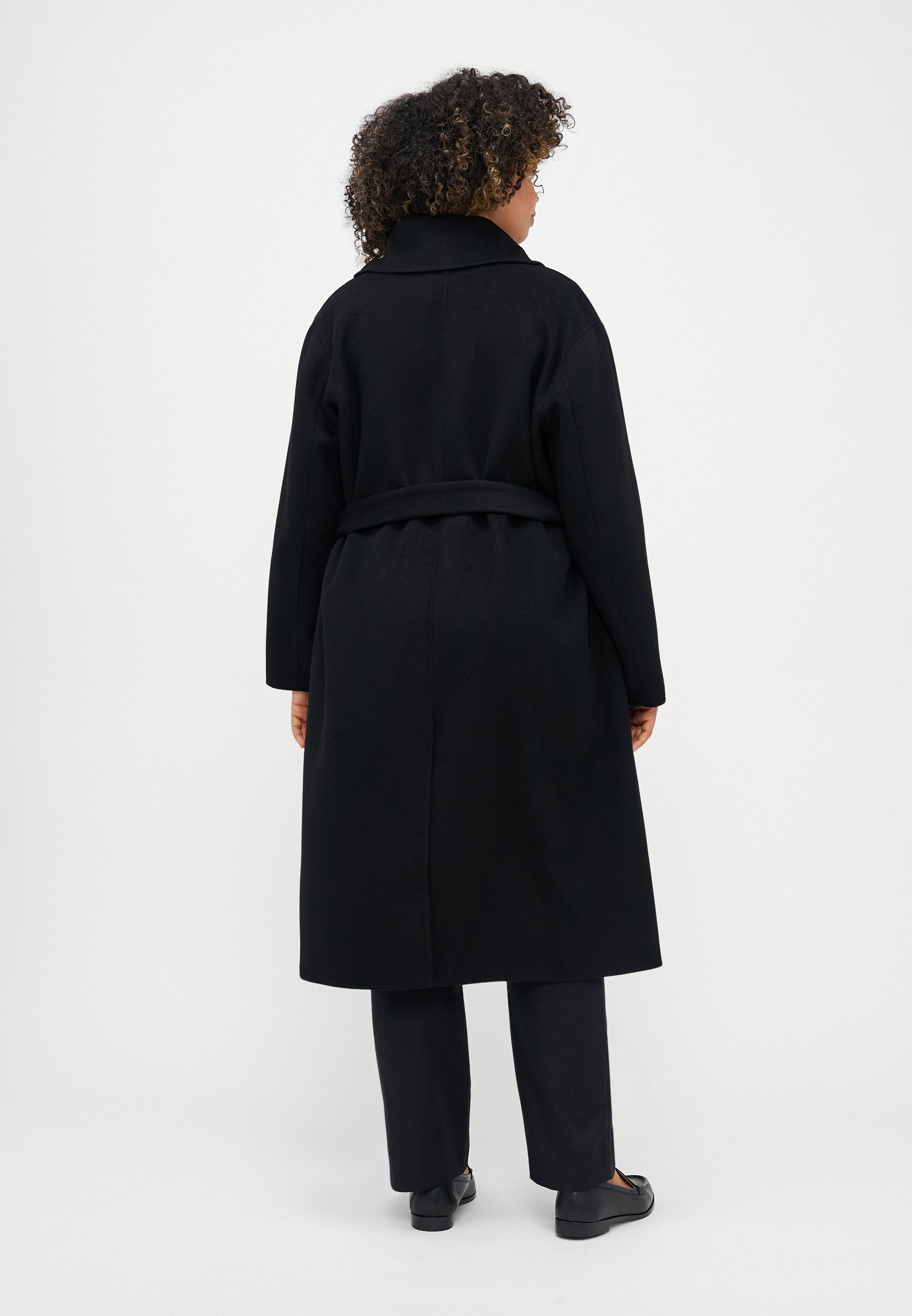 louren stand collar over coat ベージュ