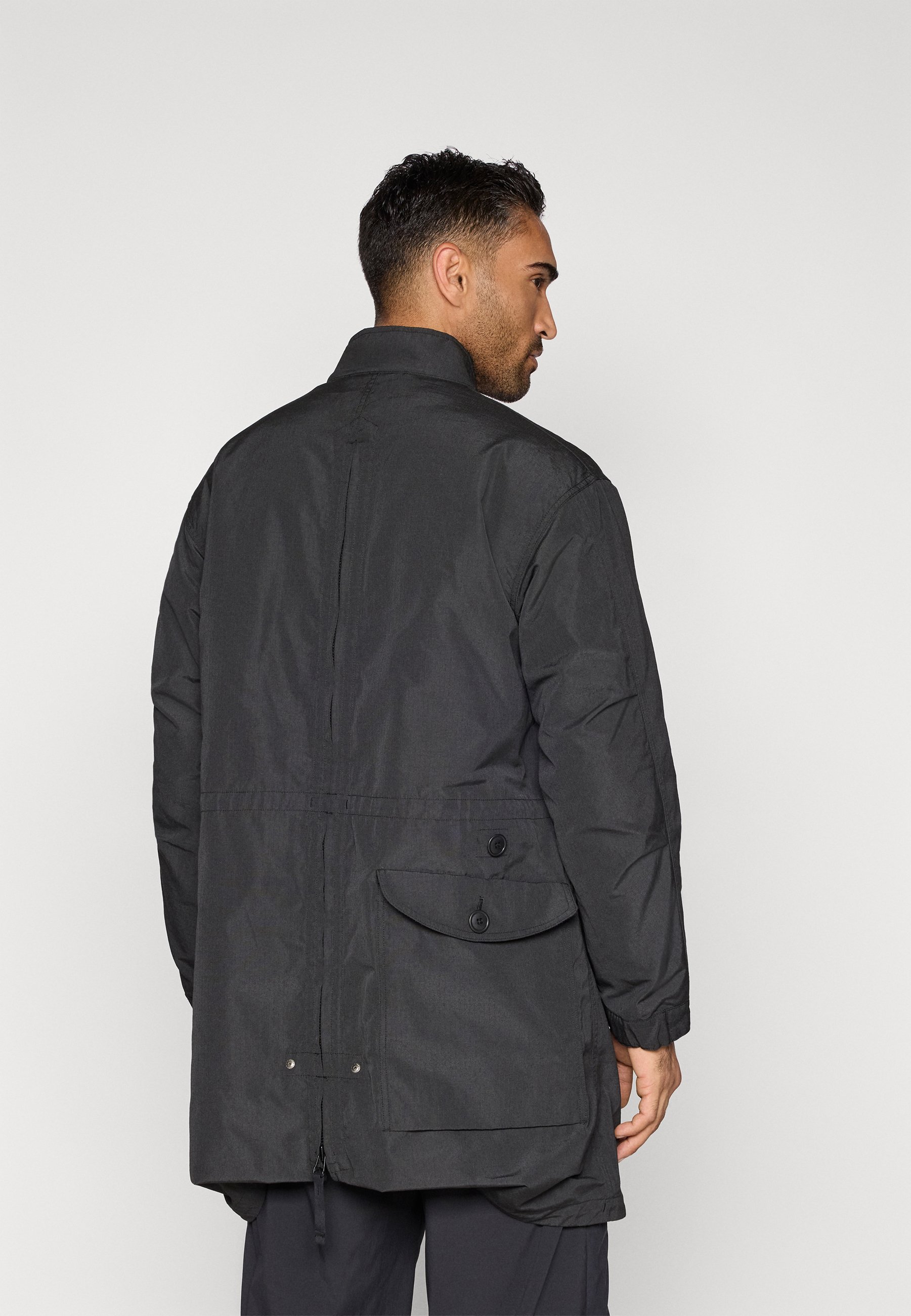 Snow Peak TAKIBI ADJUSTABLE FISHTAIL COAT UNISEX - Parka - black