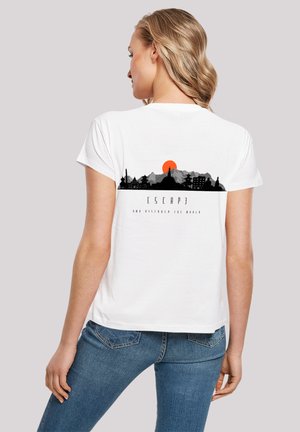 ESCAPE DISCOVER THE WORLD ASIAN TOWN - Print T-shirt - weiß