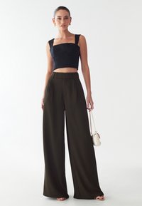 Niewybrane, chocolate