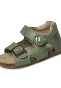 Grön lädersandal med utskärningsdesign, justerbar rem och spänne. Mjuk innersula och texturerad sula för bra grepp.