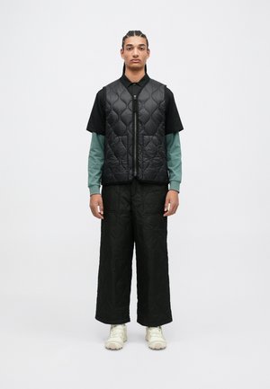MILITARY V NECK ZIP VEST - Vest - black