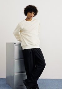 Carhartt WIP CHASE - Sweatshirt - wax/gold