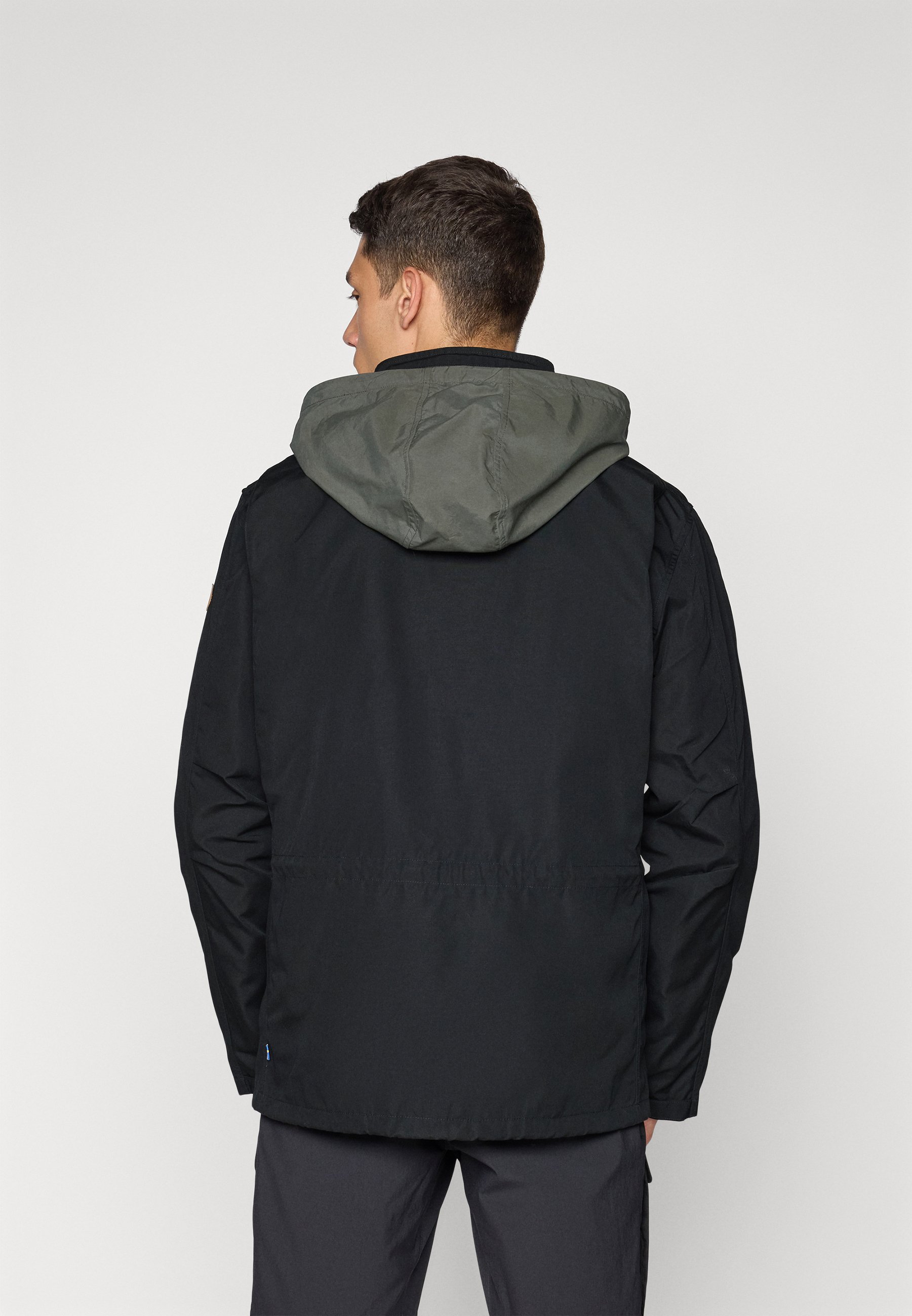 7562f4abb4d44d1492f2f7aea0b5c4