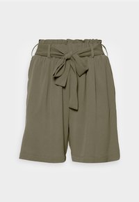 Pantaloni corti verdi realizzati in tessuto testurizzato con vita elasticizzata, dettaglio del nodo frontale e vestibilità ampia, lunghi fino a metà coscia.