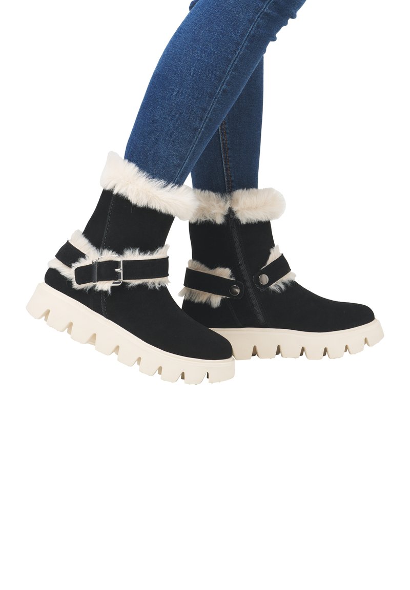 Rieker Sport Snowboot/Winterstiefel - noir