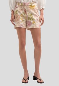 Motivi FANTASIA FLOREALE - Shorts - rosa cipria