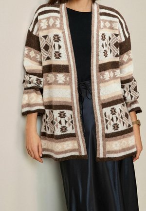 Cardigan - brown