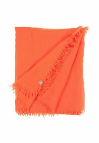 Oranger rechteckiger Schal aus leichtem Stoff, mit fransigen Kanten und einem kleinen Logosticker in einer Ecke.
