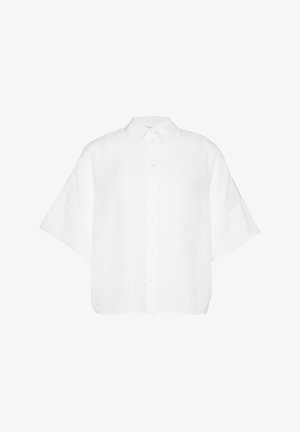 Biała koszula z krótkim rękawem, z teksturowanej tkaniny, klasycznym kołnierzykiem i zapięciem na guziki. Luźny, swobodny krój z szerokimi rękawami.