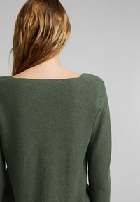 Esprit Pulover - khaki green