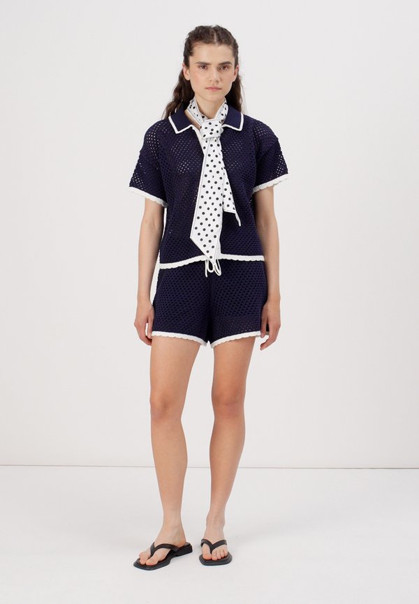 COLLARED  - Button-down blouse3