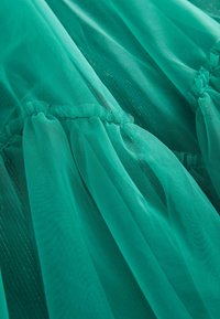 Next BOW DETAIL SPARKLE- REGULAR FIT - Kokteilikleit/peokleit - green