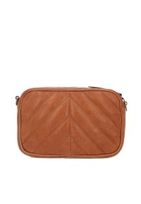 Borsa a tracolla in pelle marrone con un motivo a rombi trapuntato, forma rettangolare, chiusura con zip superiore e dettagli in metallo sui lati.