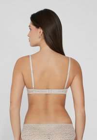 Tezenis SUPER  - Push-up bra - White