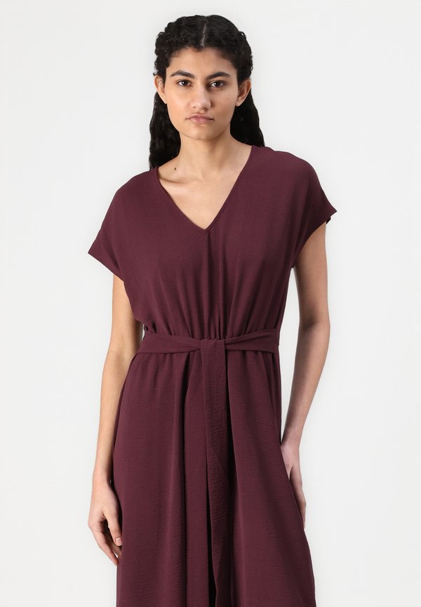 VMALVA V NECK MIDI DRESS - Day dress - winetasting3