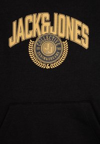 Jack & Jones Junior JJKAM VARSITY BRANDING HOOD - Jersey con capucha - black