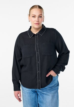 MIT KONTRASTNÄHTEN UND BRUSTTASCHEN - Skjortebluser - black w. white