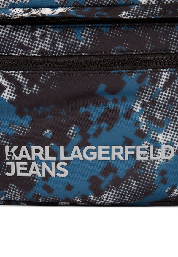 ESSENTIAL BUMBAG - Bum bag3