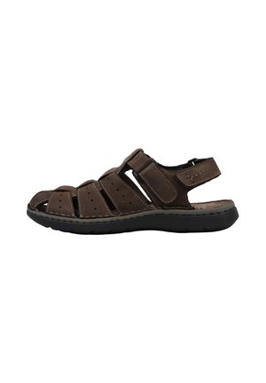 Sandalias de pescador para hombre de cuero marrón con puntera cerrada, tira ajustable y suela de goma negra.