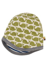 Beanie in cotone con un motivo di balene giocoso in verde su sfondo crema, con un risvolto grigio e foderato con strisce blu e bianche.