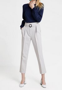 Anna Field Pusero - dark blue