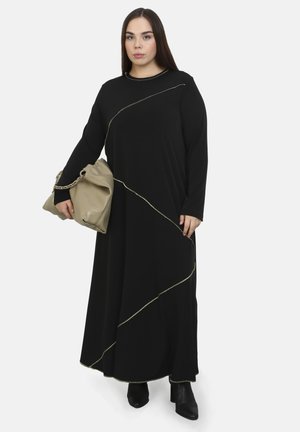 Maxi dress - black