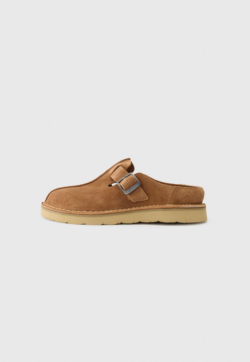 Clarks SOLSBURY MULE - Chaussons - cola suede/sable - ZALANDO.FR