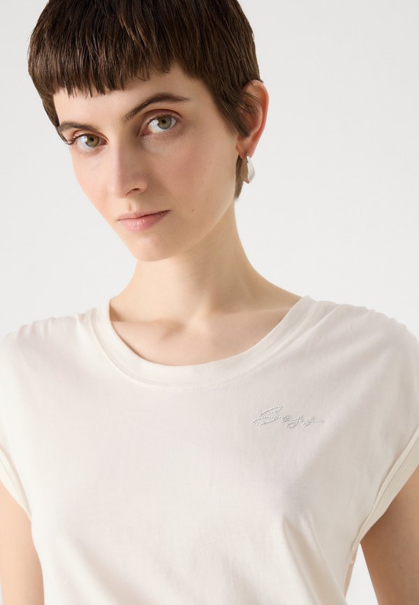 ELAI - Print T-shirt4