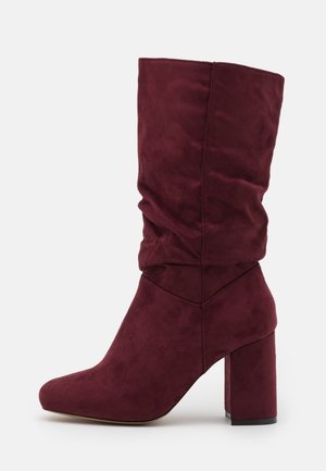 Bottes à talons hauts - bordeaux
